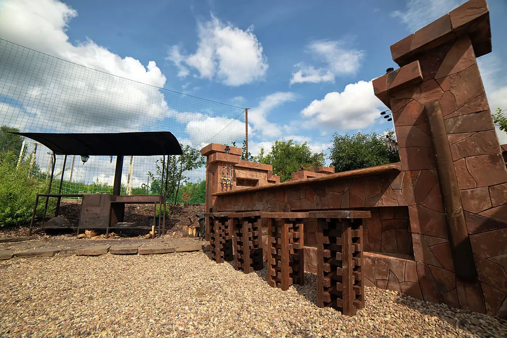 Рыжий кот - Деревянный Дом (WoodHouse)