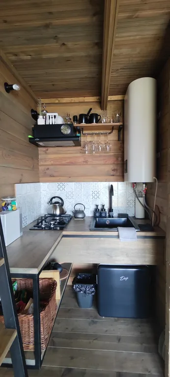 Коттедж 1-комнатный Дом — Лучистое