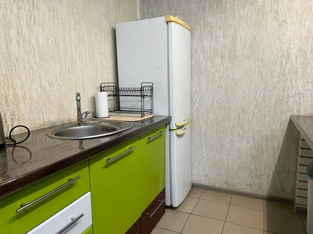 Уютное место отдыха для большой веселой компании с танцполом и баром