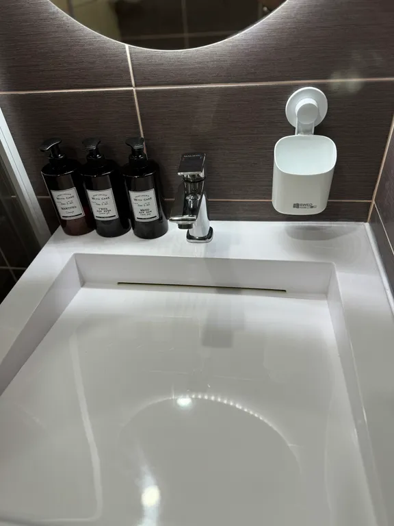 1-комнатная уютная с дополнительной спальней с дверью