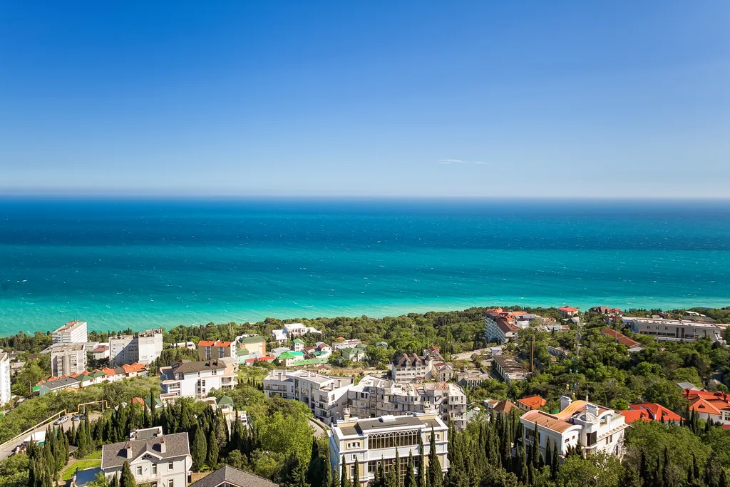 Отдых в Крыму с видом на Черное Море и Ай-Петри
