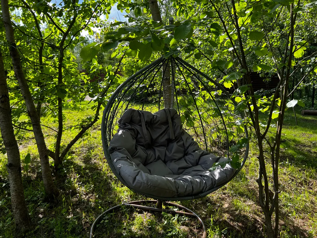 Дом Немо с уличной купелью  в лесу