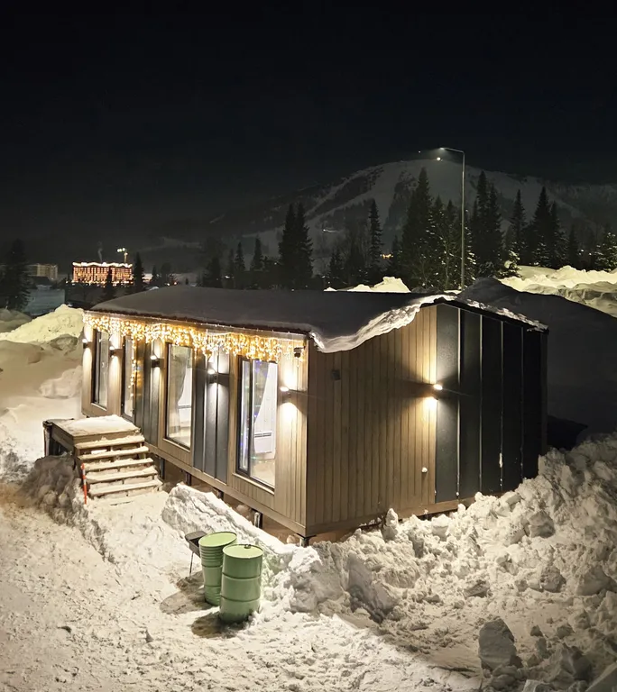 Далеко и надолго