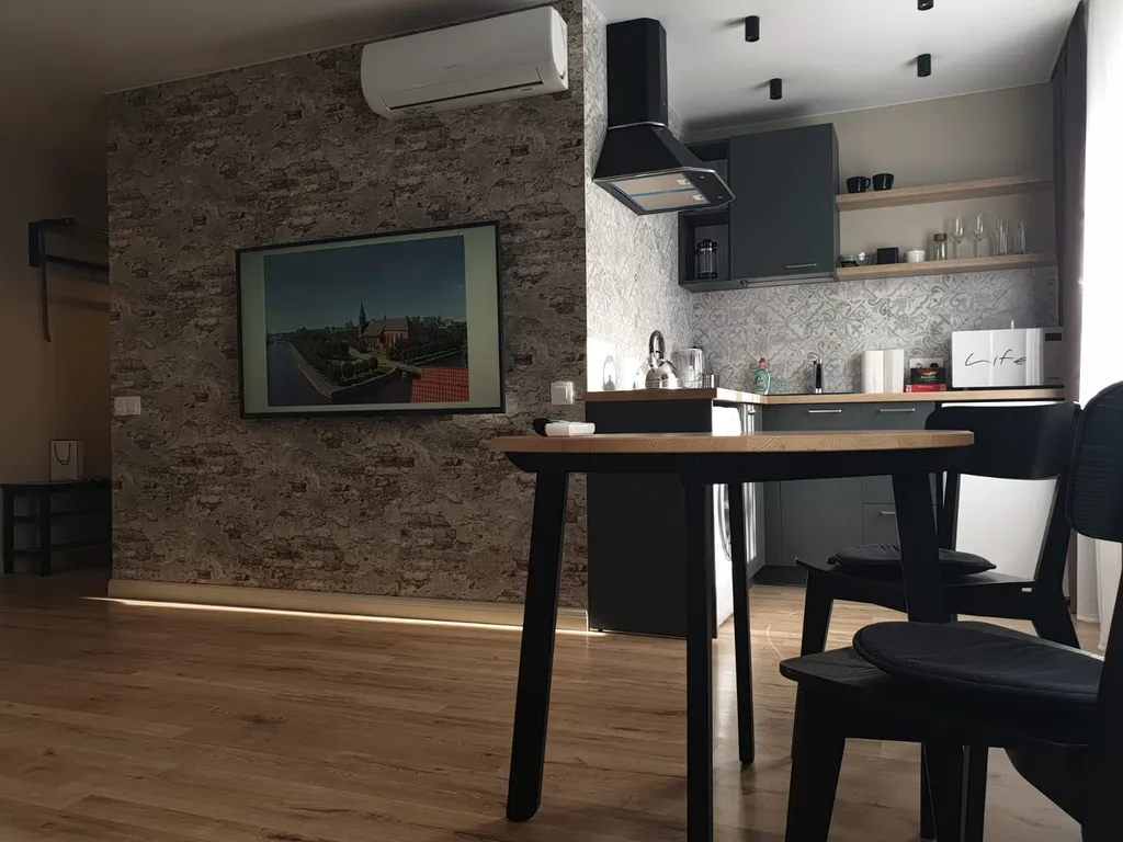 Квартира 2-комнатная Квартира — Калининград