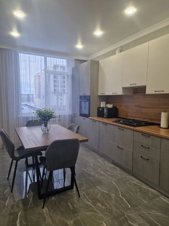 Просторная квартира у Парка Победы