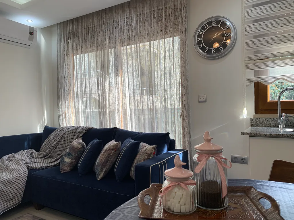 Апартаменты в 100м от пляжа Клеопатра