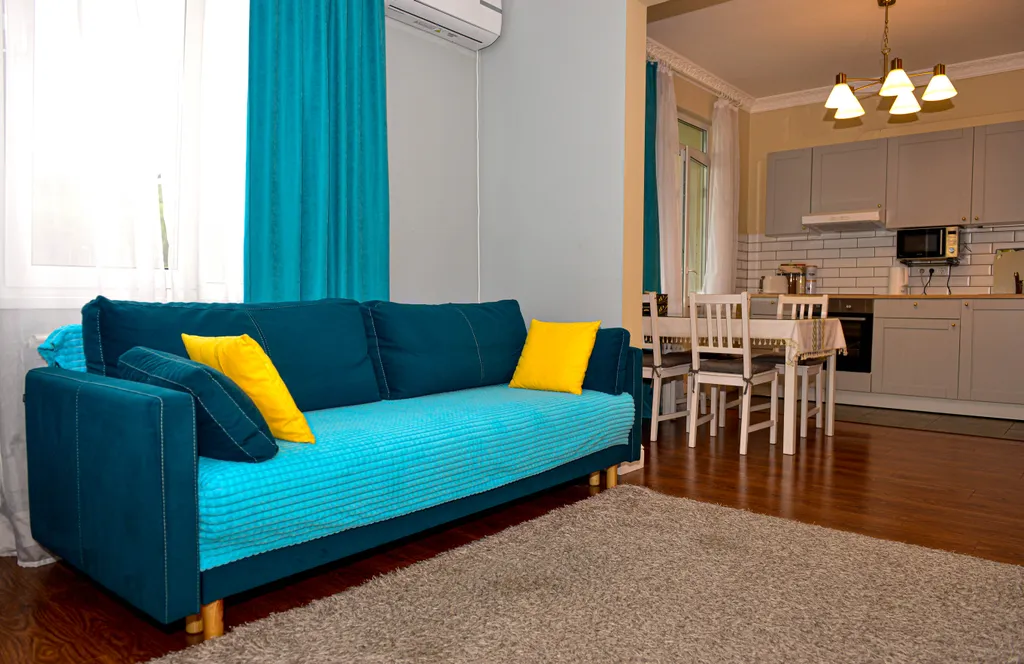 Уютная квартира с китами