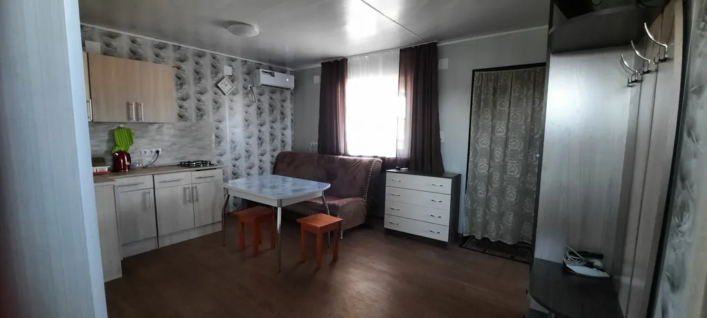 Комфортный дом отдельностоящий с большой террасой