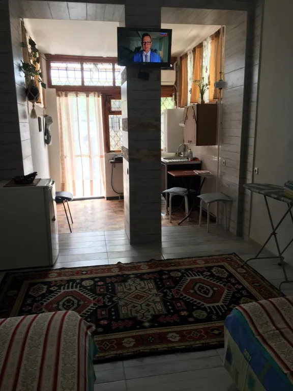 Коттедж Домик с двориком в центре — Евпатория