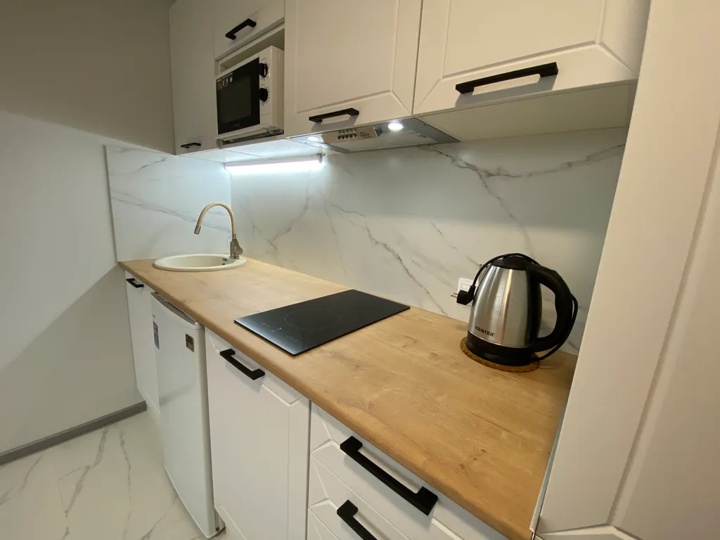 Квартира Квартира Уютная студия на двоих с видом на горы — Феодосия