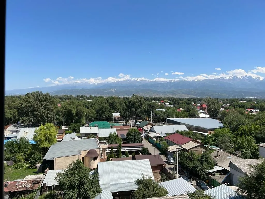 Апартамент недалеко от аэропорта и вокзала