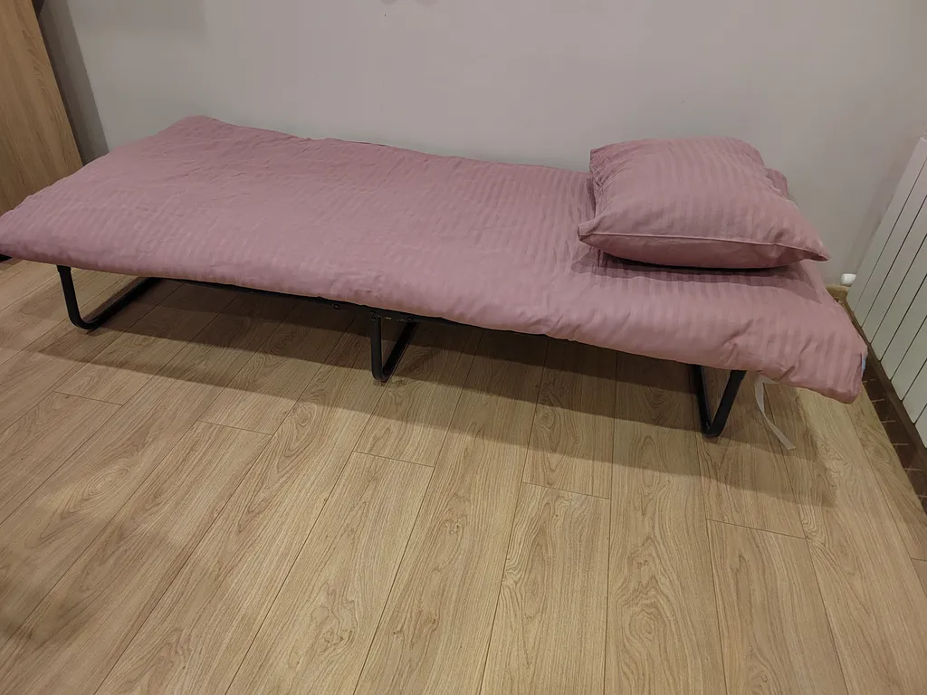 Уютный дом с садом в центре города