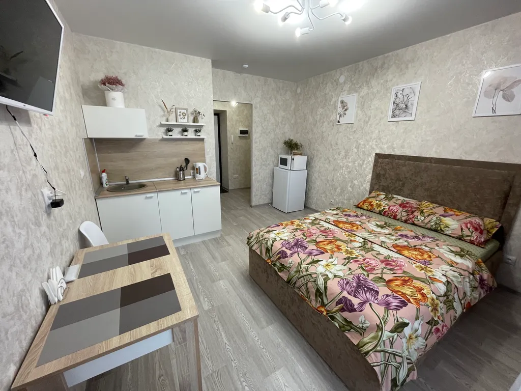 Квартира-студия ЖК Радужный 2, собственник — аренда посуточно в Осиново