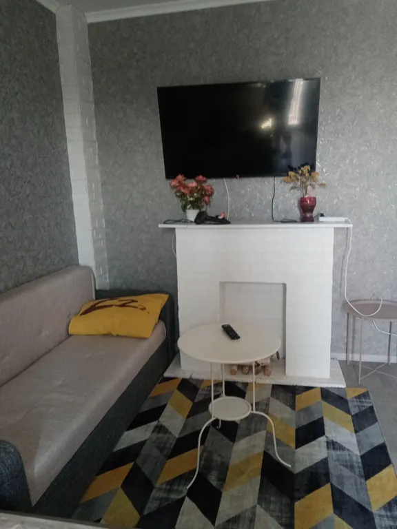 Современная квартира недалеко от центра