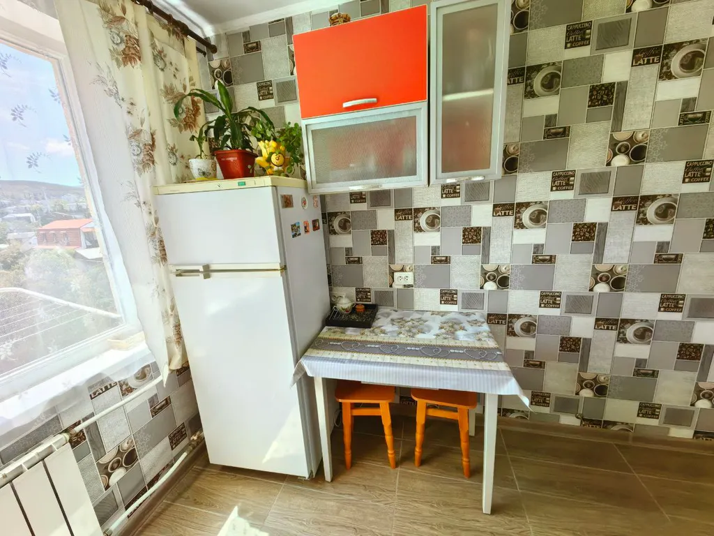 Двухкомнатная квартира рядом с автовокзалом