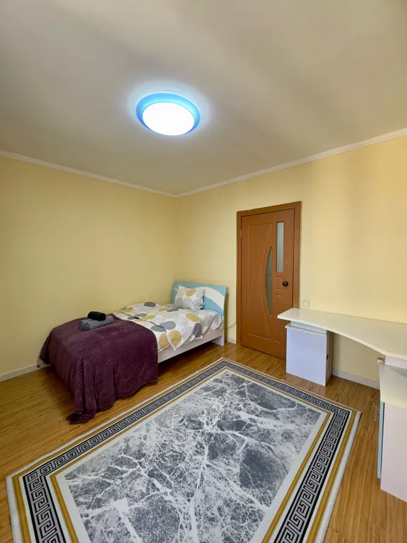 Двухкомнатная квартира напротив достык плаза в самале