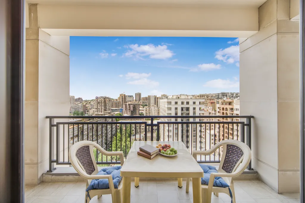 Квартира с 2 спальнями в новостройке в центре города