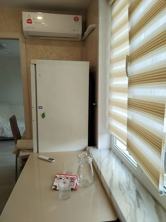 Уютная квартира, 2 остановки метро до центра, в тихой парковой зоне