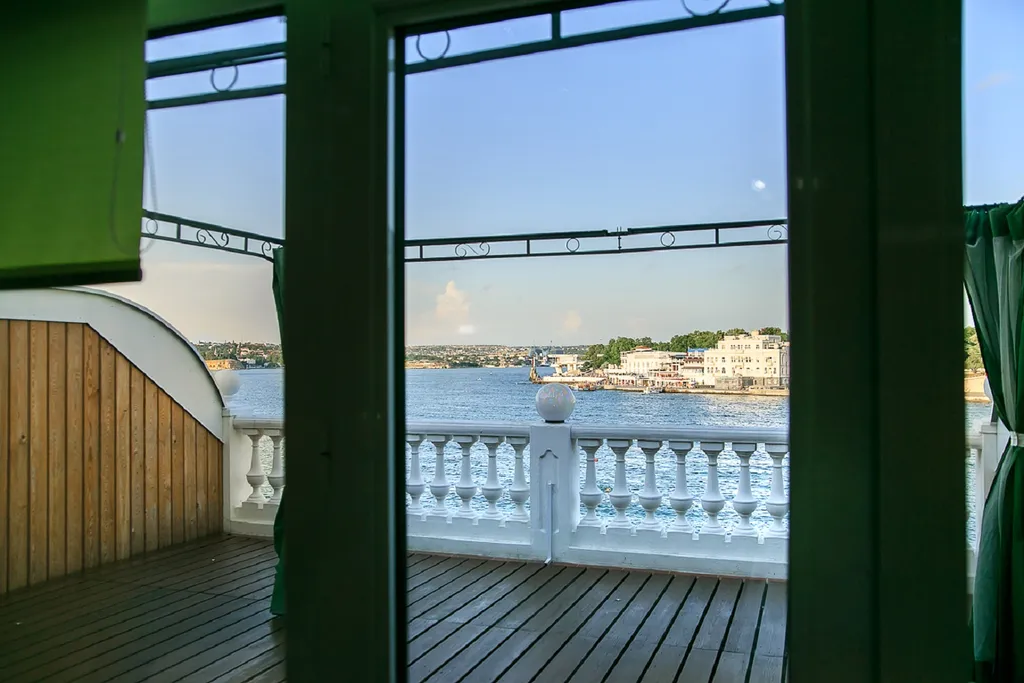 Апартаменты с видом на море