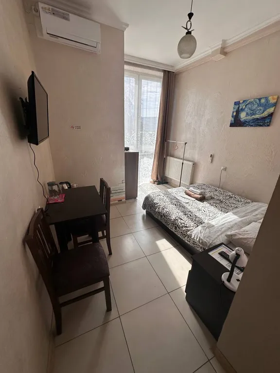 Квартира Комфортный двухместный номер — аренда посуточно в Тбилиси