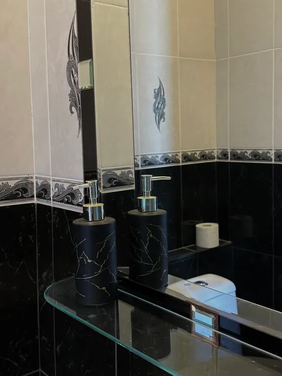 Двухкомнатный номер улучшенный комфорт в античном стиле, 2 этаж