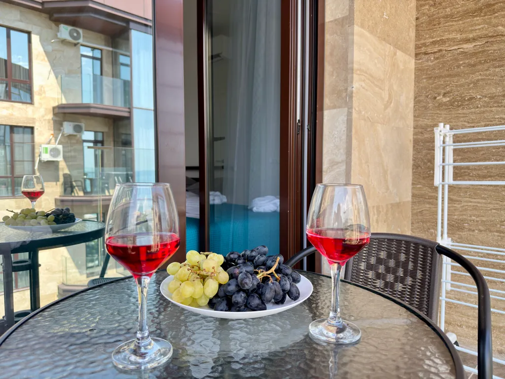 Квартира Квартира Комфорт с видом на горы и балконом — Лазаревское