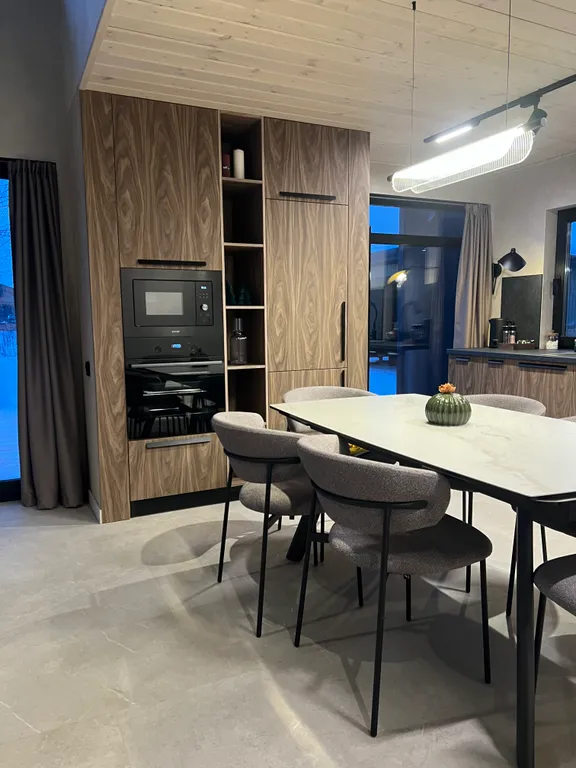 4-комнатный Дом