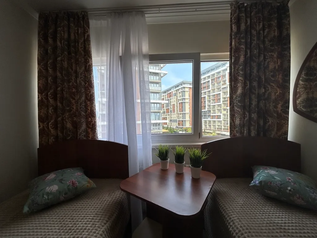 401 Alliance Apartments на Летней, 50