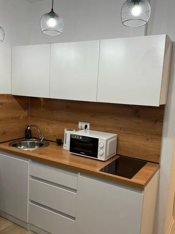 Студия с дизайнерским ремонтом