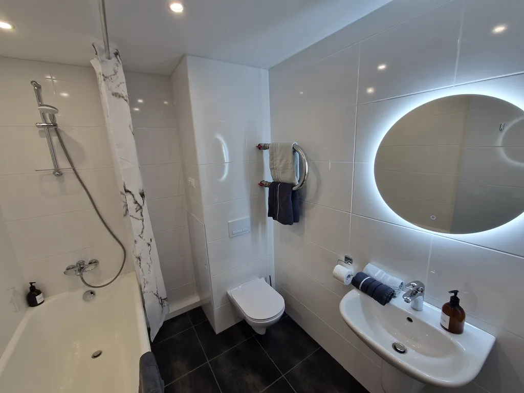 Солнечные апартаменты