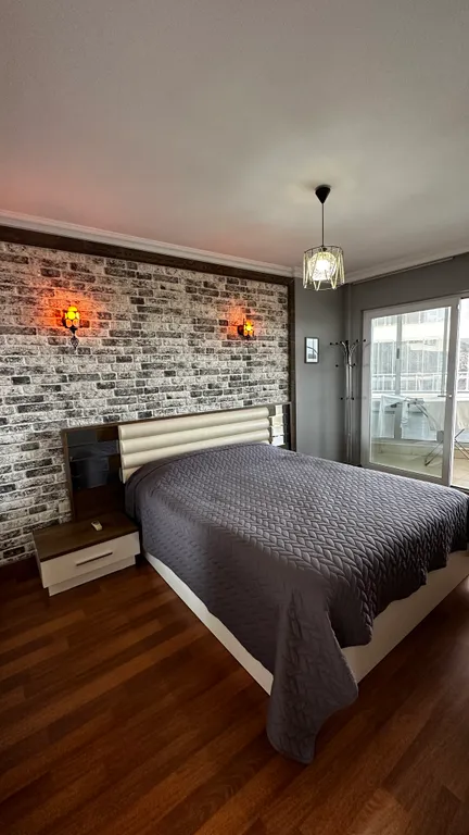 Видовой апартамент на море в центре