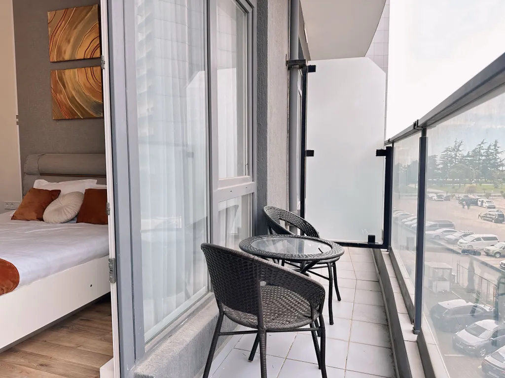 Квартира Романтичная студия, бассейн и парковка, white sails — Батуми