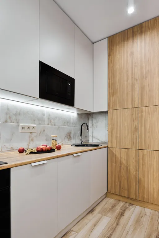 Просторная, свежая 2-комнатная квартира возле ТЦ Горизонт