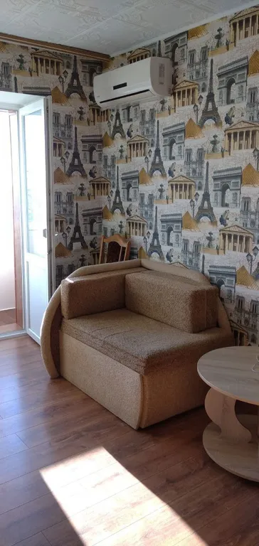 Квартира у моря, набережная