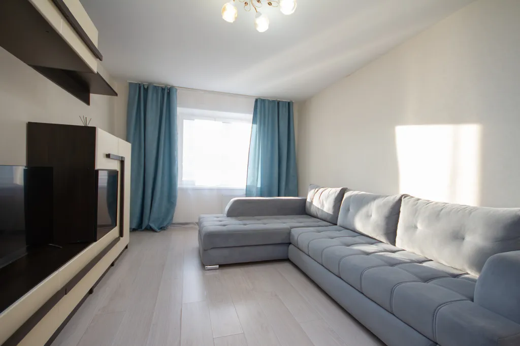 Комфортная квартира с видом на город и Волгу