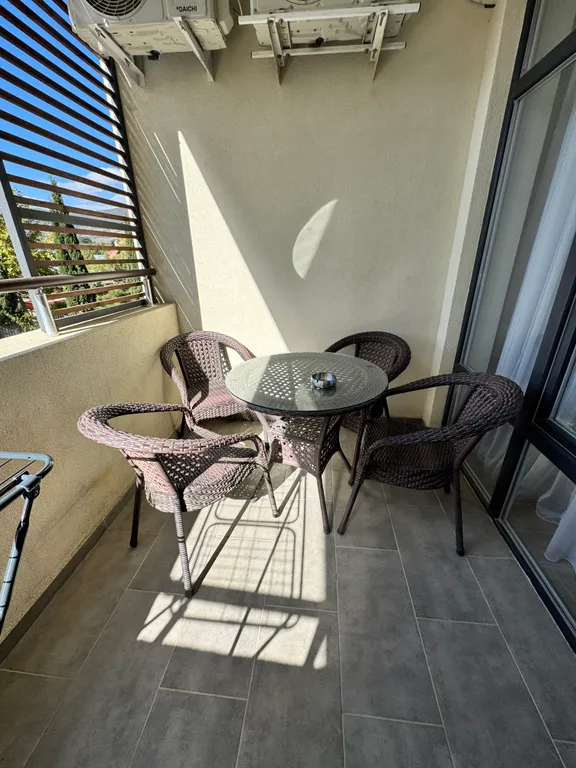 Двухкомнатные Апартаменты с видом на море и горы