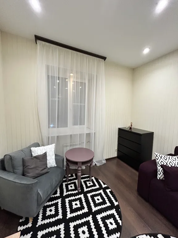 Красивая квартира с прекрасным ремонтом в самом центре города