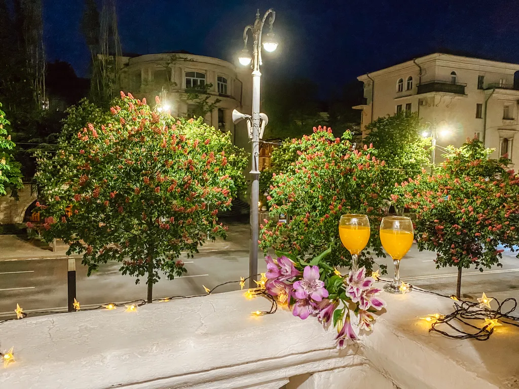 Квартира Квартира Счастье жить в центре Севастополя в космическом стиле с балконом — Севастополь