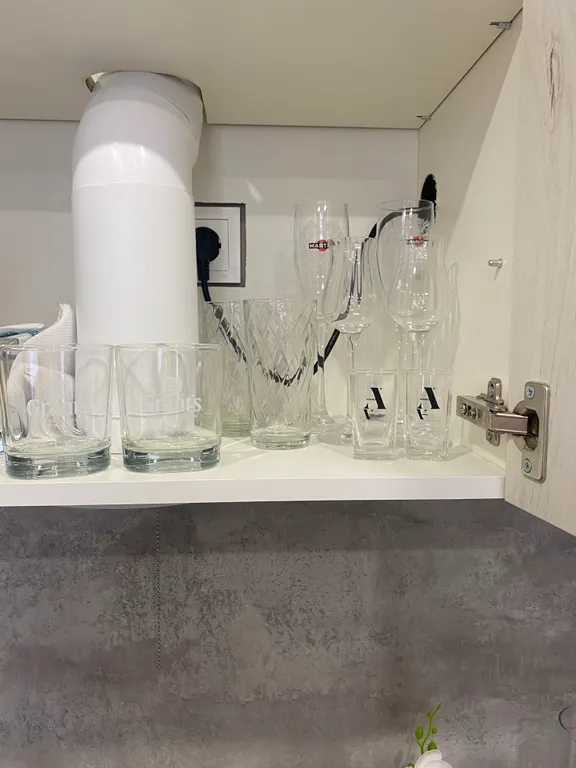 Студия с парящей кроватью