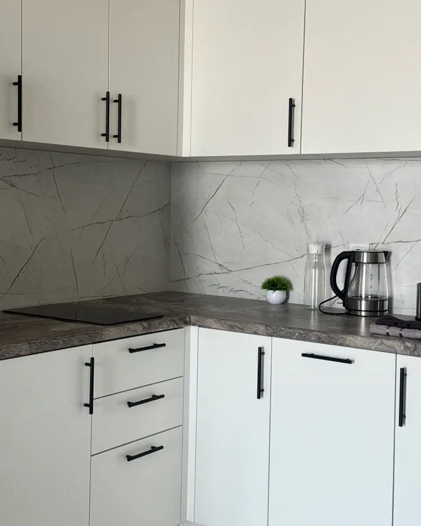 Стильная евродвушка с шикарными видами на город с 22 этажа