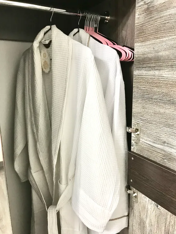 Новый Апартамент рядом с ЦУМом и ГУМом