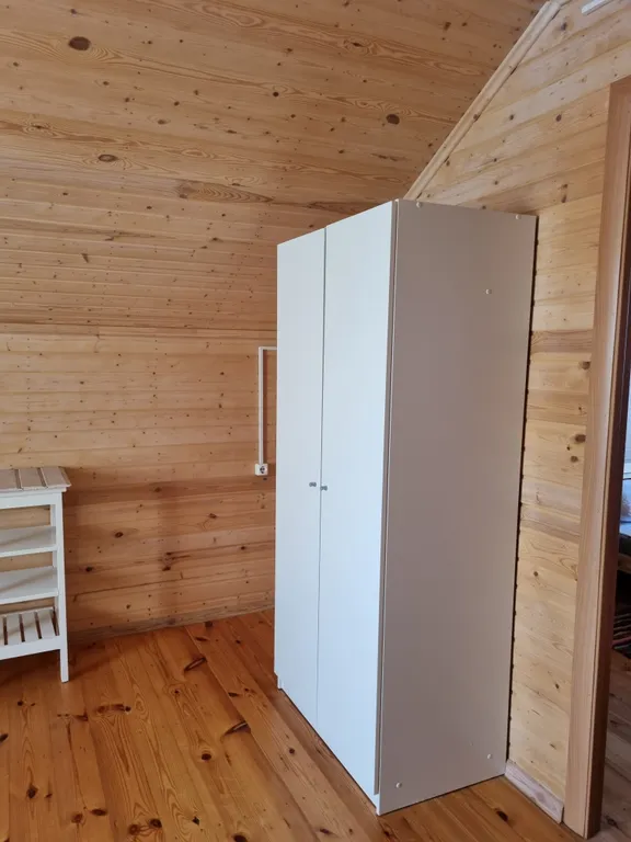 Квартира Квартира Трёхкомнатный апартамент с балконом — Кучугуры