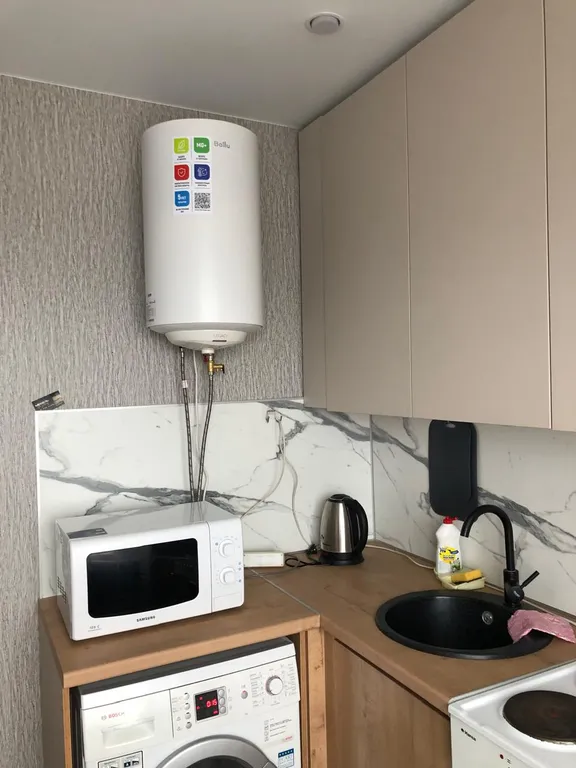 Двухкомнатная возле Зима-Лето