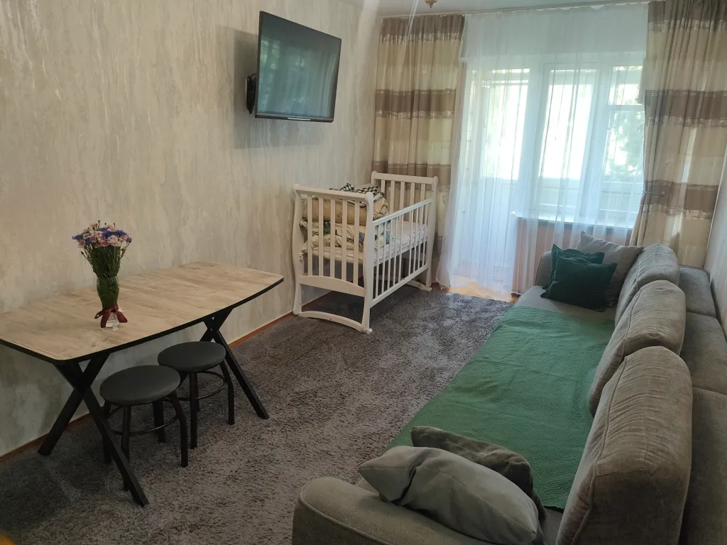 Семейная квартира с 2-я кондиционерами, видом на Машук, белым фортепиа