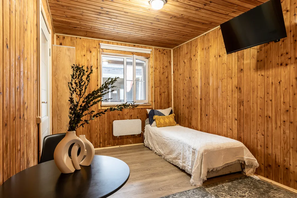 Коттедж 1-комнатный Дом — Лебяжье