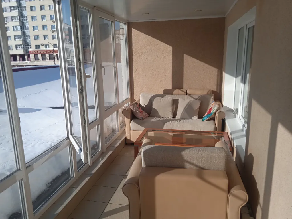 Апартаменты 40 м  с уютным балконом.