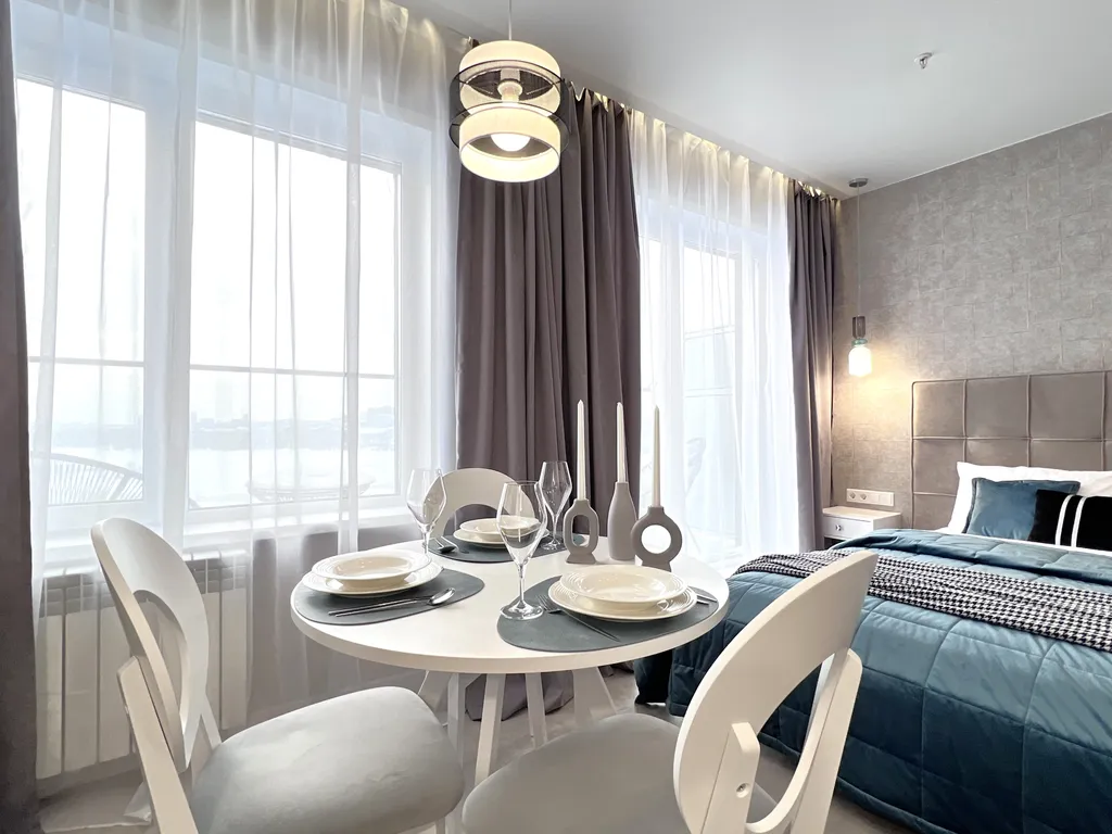 Шикарная студия с террасой и видом на реку