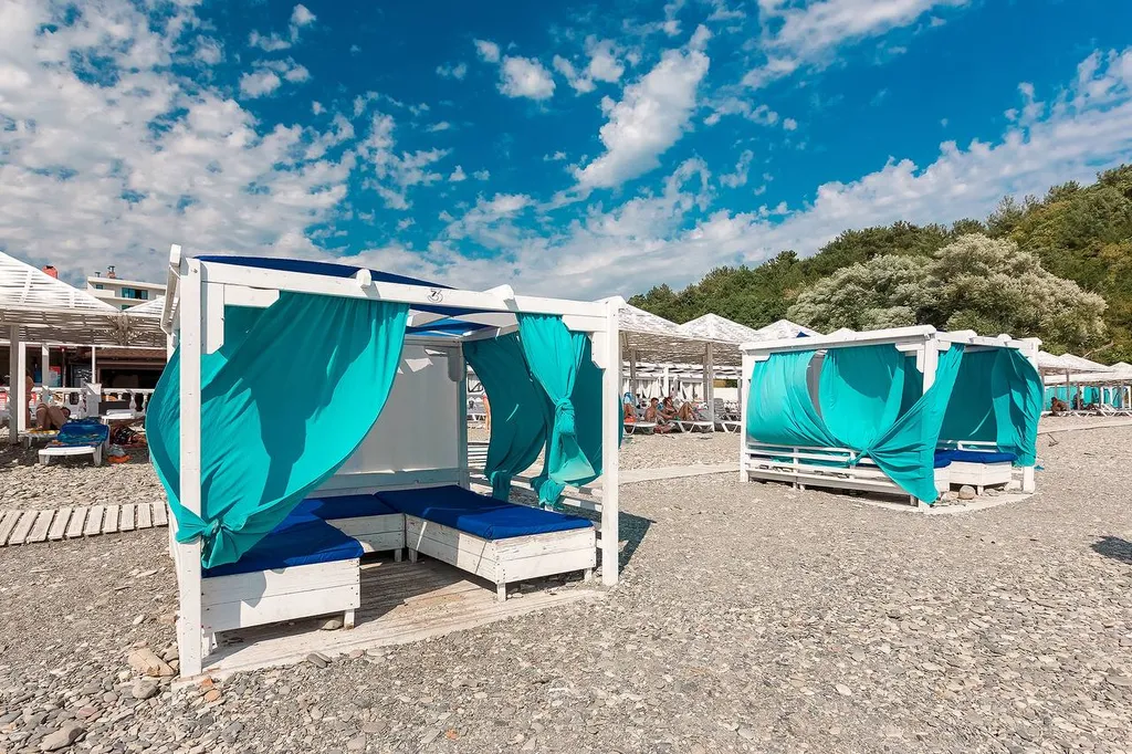 Панорамные апартаменты делюкс с террасой и видом на парк