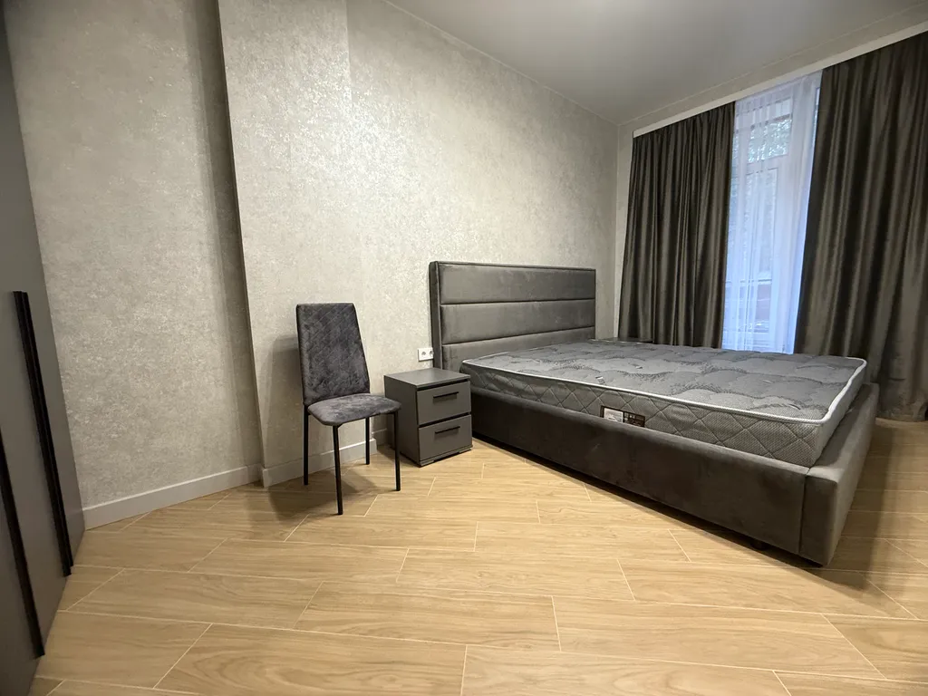 Уютная квартира с видом на сосновый лес и горы