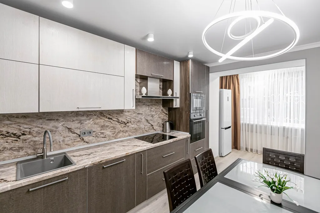 Квартира у каскадной лестницы